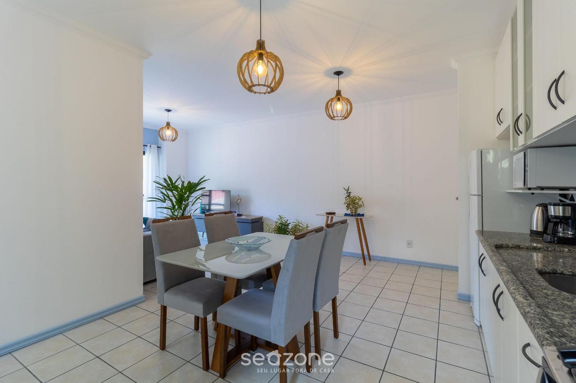 Apartamento C/ Churrasqueira Na Lagoa Da Conceicao Sro0002 Florianopolis