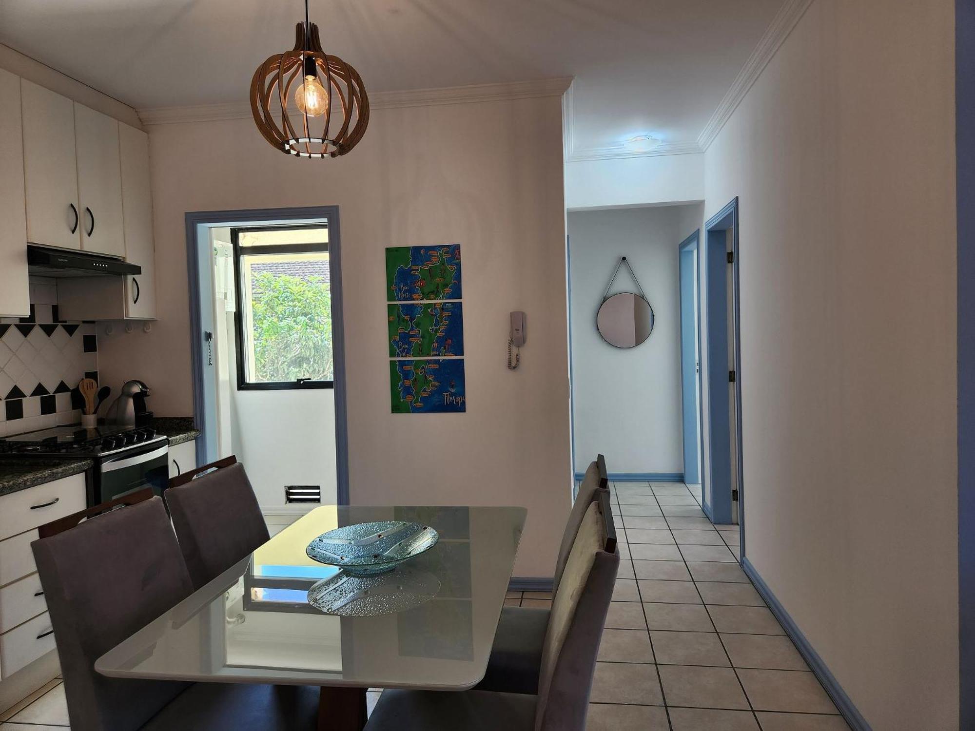 Apartamento C/ Churrasqueira Na Lagoa Da Conceicao Sro0002 *